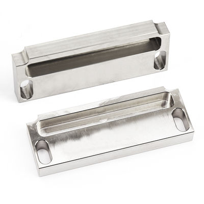 टाइटेनियम, एल्यूमीनियम और स्टेनलेस स्टील के सटीक सीएनसी मशीनिंग पार्ट्स